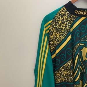Vintage adidas shirt